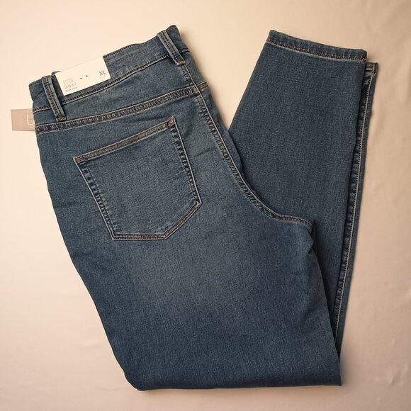 NWT Maurices Jegging Size XL Short High Rise Buttonfly Skinny Leg Medium Wash - Picture 1 of 10